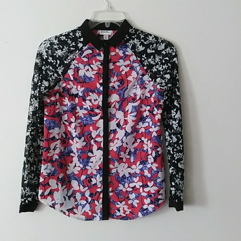 Peter Politto For Target Floral Lace Sleeves Top